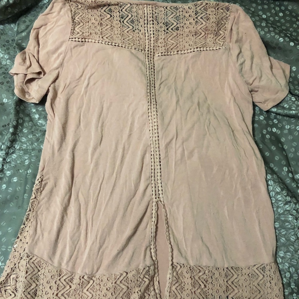Short sleeved shirt